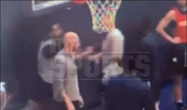 开云官网-【观察】格林重拳被普尔躲过 结实地砸在了勇士脸上