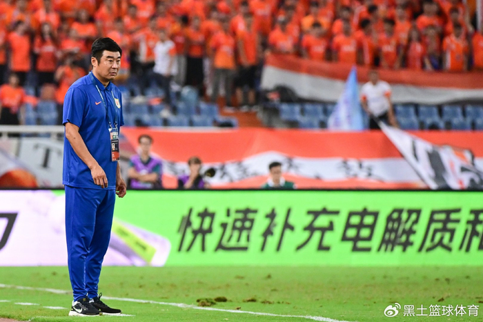 开云入口-1-1！泰山战平天津，热身赛两轮不胜，外援中卫自由身加盟西乙|山东泰山|王昊斌|津门虎|刘彬彬|大连英博_新浪体育_新浪新闻